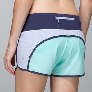 Lululemon Run Times Shorts Sz 8 Aquamarine / Cool Breeze / Cadet Blue